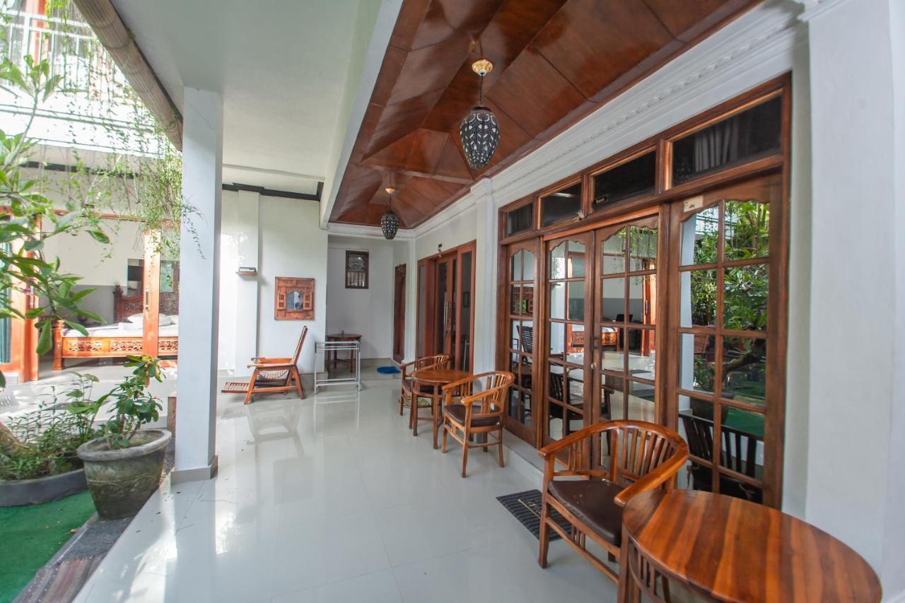 Hotel Pondok Taksu Bali à Kuta Lombok Extérieur photo